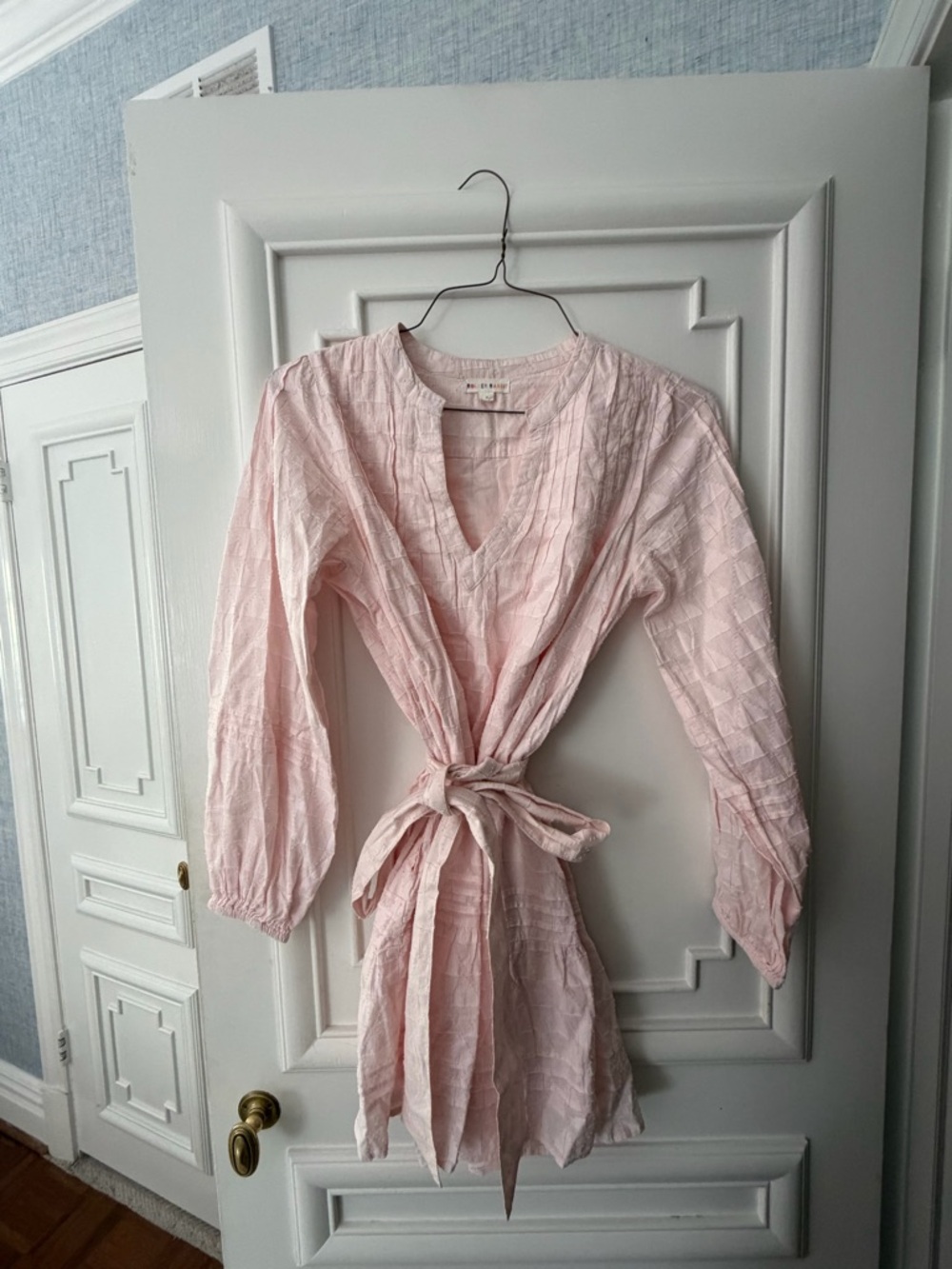 Roller Rabbit Pale Pink Textured V-Neck Tunic dress